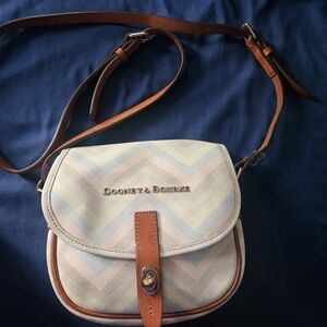 Dooney & Bourke Chevron Cream and Tan Crossbody Bag